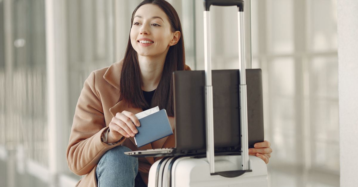 Hotel and Conference Wi-Fi Gateways Become a Microsoft 365 Credential Theft Layer, ReliaQuest Finds