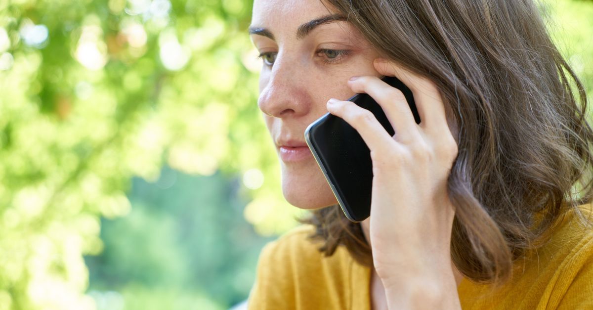 An AI Voice Kit Unlocks Stolen iPhones for $19