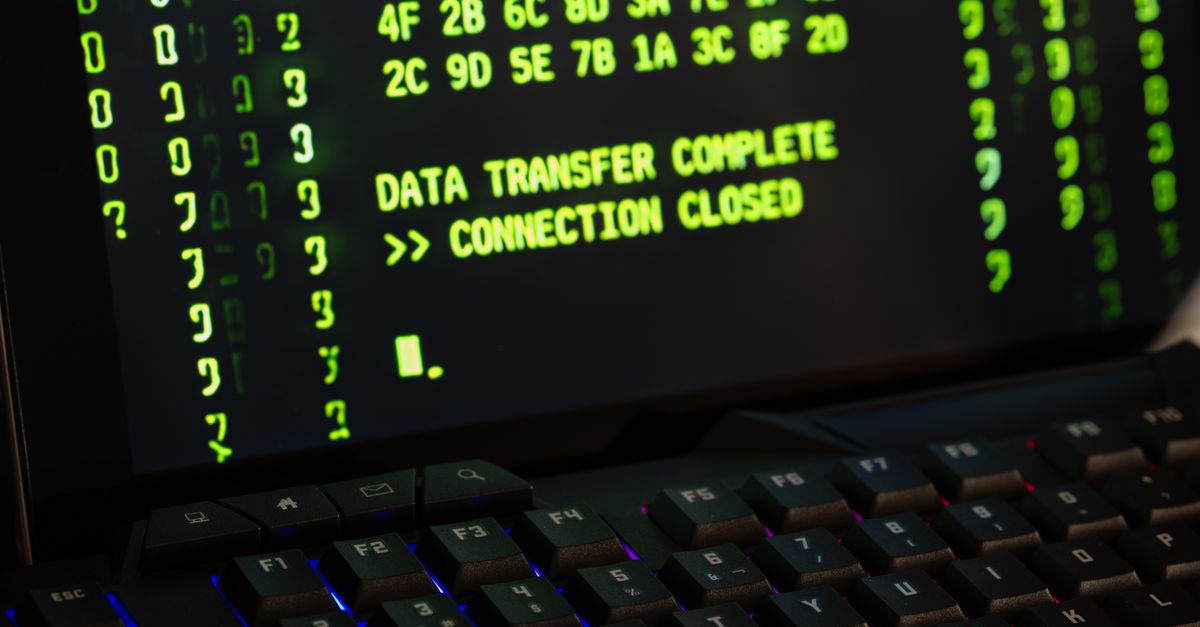 Fake CAPTCHAs Now Deploy a Tunnel Backdoor