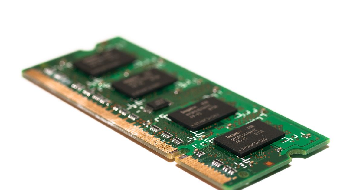 A RAM Chip Trick Bypasses Windows 11 Defenses